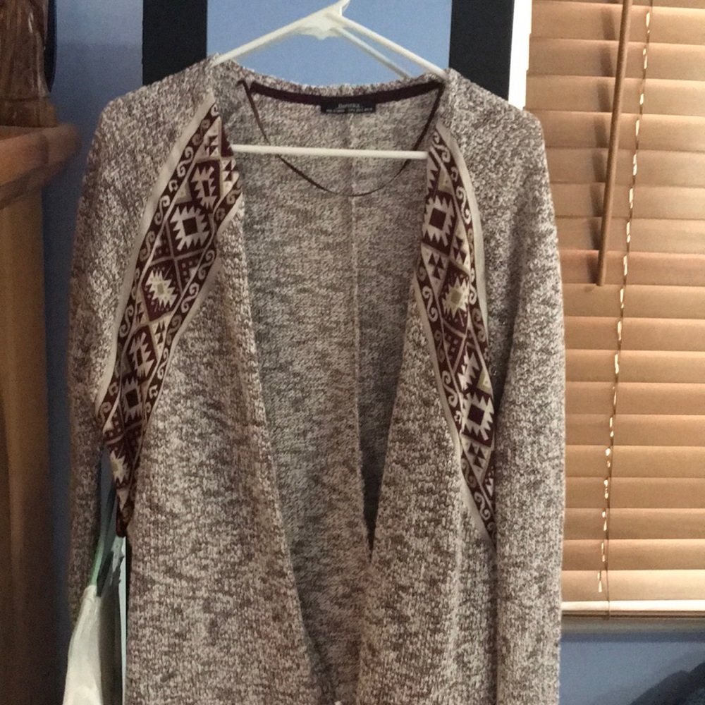 Patterned cardigan